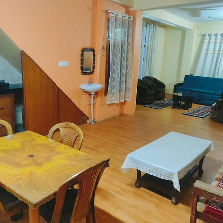 שימלה Thakur Apartment מראה חיצוני תמונה